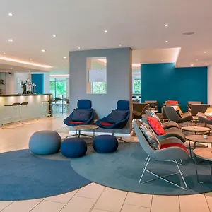 Express By Ihg Hotel