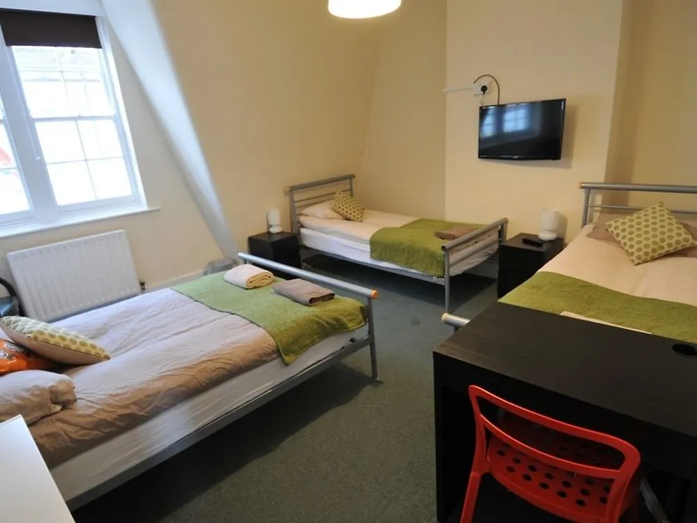Kro The Grange Pub Hotel London